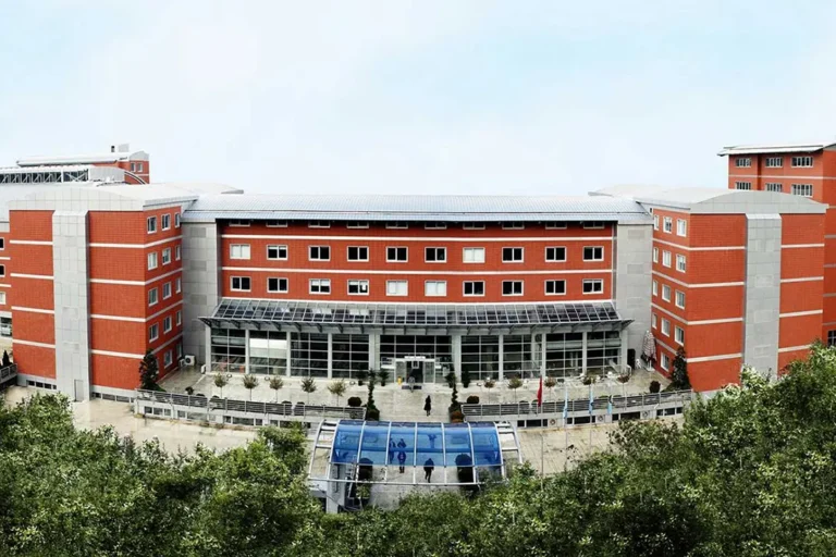 دانشگاه بیکنت ترکیه